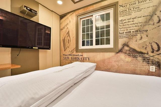 Daegu Daemyeong-Dong New Prince Hotel Zimmer foto